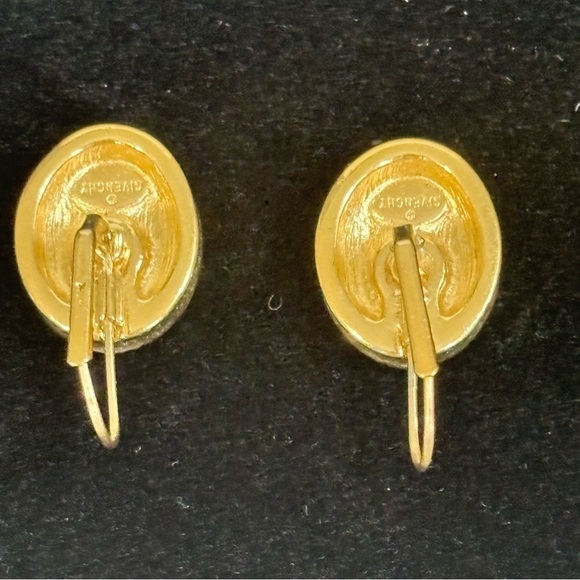 Vintage givenchy pierced gold tone earrings - Picture 6 of 7